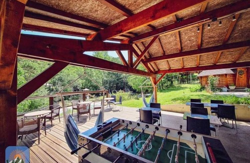 Fenouillet House | Camping 2 étoiles - Piscine - ccbbgea