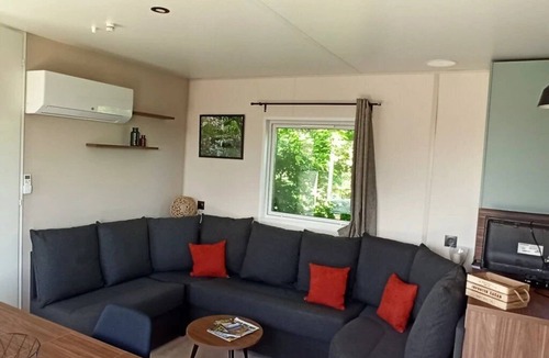 Mont-pres-Chambord House | Camping 3 étoiles - Piscine - ccbadc0