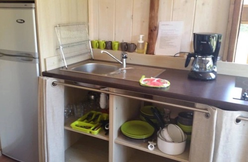 Mont-pres-Chambord House | Camping 3 étoiles - Piscine - ccbbdid