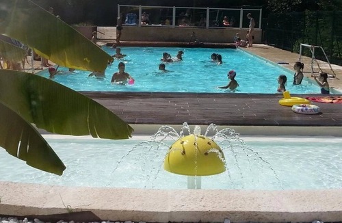 Saint-Jean-du-Gard House | Camping 3 étoiles - Piscine - eeedac