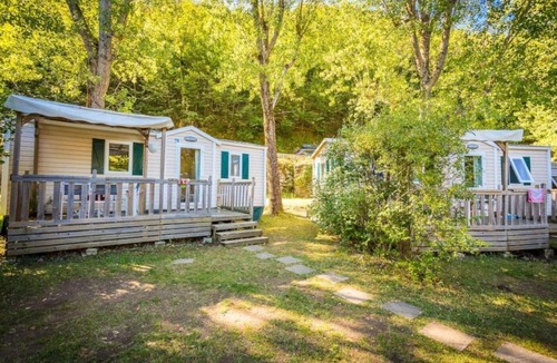 Florac House | Camping 3 étoiles - Piscine - eeed0b