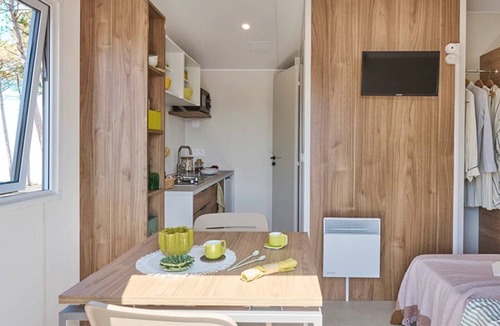 Quineville House | Camping 3 étoiles - ccbccaa