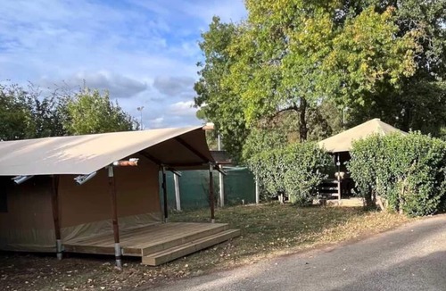 Montolieu House | Camping 3 étoiles - ccaffeb