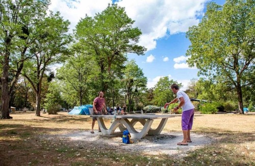 Bannay House | Camping 3 étoiles - ef00gi