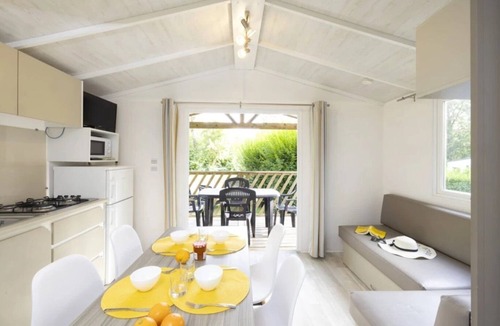 Port-le-Grand House | Camping 3 étoiles - Piscine - ccbaeeg