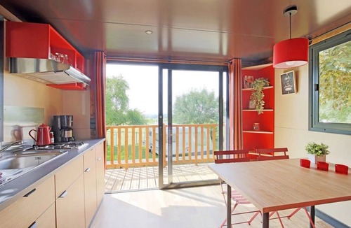 Lepin-le-Lac House | Camping 3 étoiles - ccbfgh0