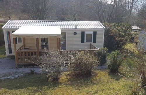 Louvie Juzon House | Camping 3 étoiles - Piscine - ccbaddh