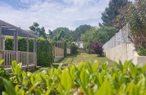 Saint-Remeze House | Camping 3 étoiles - Piscine - ccaidef