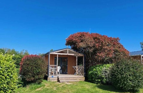 Plovan House | Camping 3 étoiles - Piscine - eeeg0a