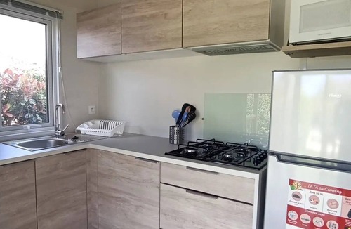 Pouldreuzic House | Camping 3 étoiles - Piscine - ccaaaec