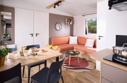 Hauterives House | Camping 3 étoiles - Piscine - ccbc0ga