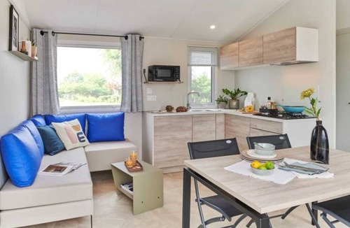 Commequiers House | Camping 3 étoiles - Piscine - cca0gbb