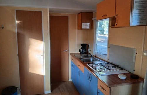 Fabrezan House | Camping 3 étoiles - Piscine - ccb0ffg