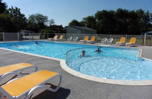 Guerande House | Camping 3 étoiles - Piscine - eecbah