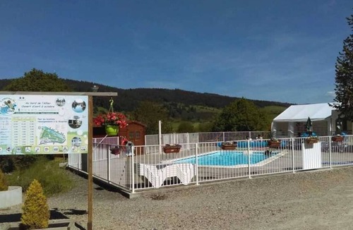 Langogne House | Camping 3 étoiles - Piscine - ccbadeh