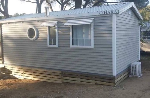 Bizanet House | Camping 3 étoiles - Piscine - ccbahee