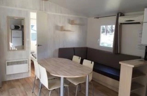 Bollene House | Camping 3 étoiles - Piscine - eehcic