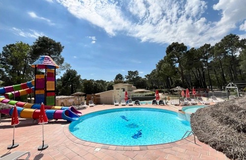 Bollene House | Camping 3 étoiles - Piscine - eehcic
