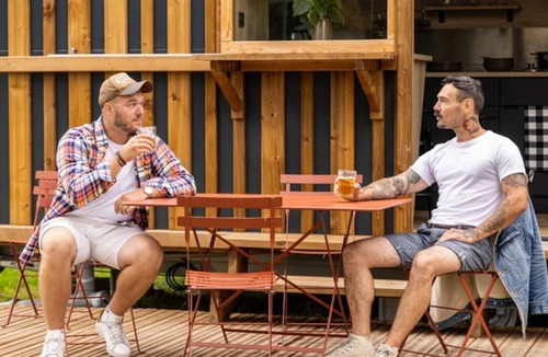 Saintes House | Camping 3 étoiles - Piscine - ccaffdc