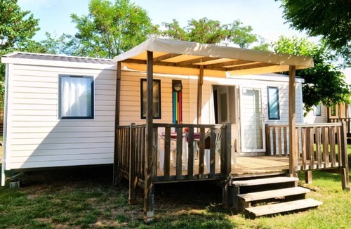 Lussas House | Camping 3 étoiles - Piscine - eebbda