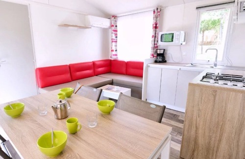 Lussas House | Camping 3 étoiles - Piscine - eeecdf