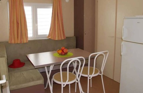 Beynes House | Camping 3 étoiles - Piscine - ccbaehc