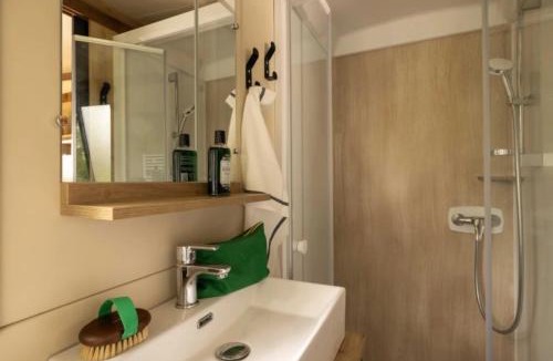 Saintes Other | Camping 3 étoiles - Piscine - ccaffdc