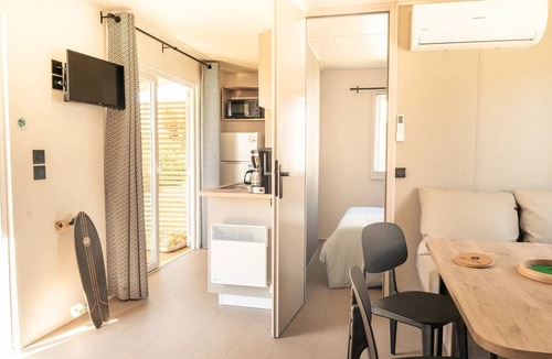 Saint-Denis-d'Oleron House | Camping 3 étoiles - Piscine - ccbffbc