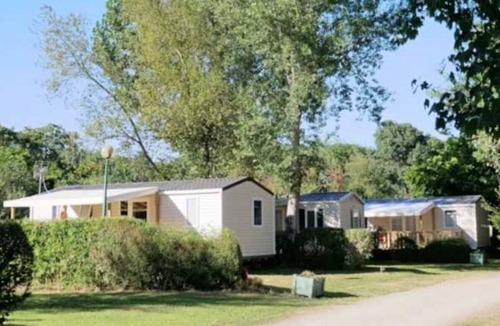 Sainte-Luce-sur-Loire House | Camping 3 étoiles - eeed0h