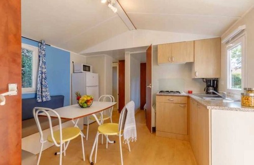 Talmont-Saint-Hilaire House | Camping 3 étoiles - Piscine - ccafbhh