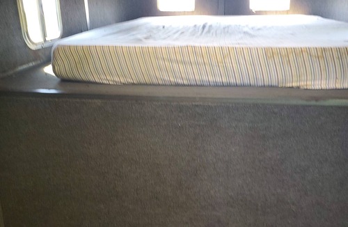 New Castle House | Camping 3 miles to I 70