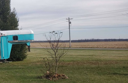 New Castle House | Camping 3 miles to I 70