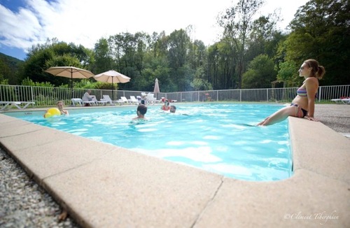 Montels House | Camping 4 étoiles - Piscine - ccbadea