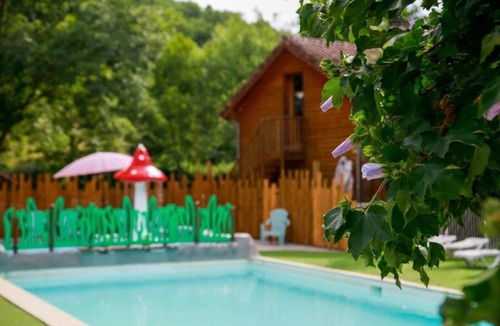 Montels House | Camping 4 étoiles - Piscine - ccbb00b