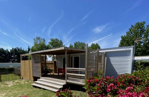 Bourgneuf-en-Retz House | Camping 4 étoiles - Piscine - efchah