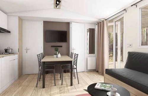 Saint-Pardoux House | Camping 4 étoiles - Piscine - eeiigd