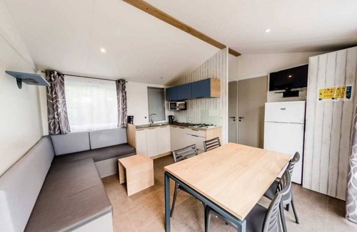 Pressignac House | Camping 4 étoiles - Piscine - ccbbgi0