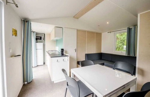 Pressignac House | Camping 4 étoiles - Piscine - ccbbgi0