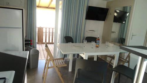 Serignan-Plage Other | Camping 4 étoiles - Piscine - ccb0bab