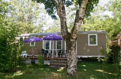 Monceaux-sur-Dordogne House | Camping 4 étoiles - Piscine - ef0bii