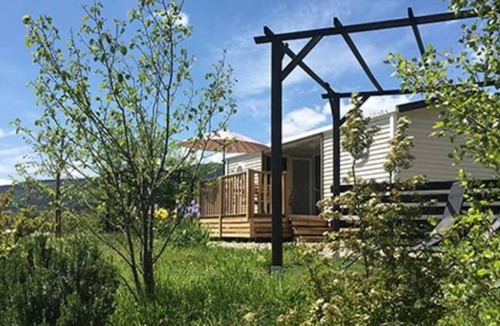 Rosans House | Camping 4 étoiles - Piscine - ccbach0