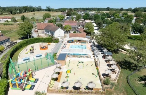 Thegra House | Camping 4 étoiles - Piscine - ccaadec
