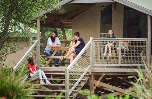 Caro House | Camping 4 étoiles - Piscine - ccbeddf