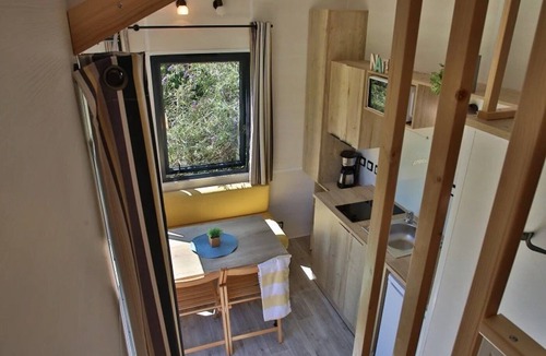 Caro House | Camping 4 étoiles - Piscine - ccbfabh