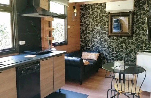 Paluds de Noves Ski Chalet | Camping 4 étoiles - Piscine - eehf0f