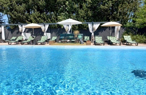 Paluds de Noves Ski Chalet | Camping 4 étoiles - Piscine - eehf0f