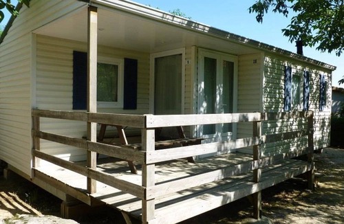 Ucel House | Camping 4 étoiles - Piscine - ccbehfb