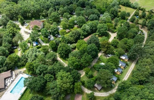 Concourson-sur-Layon House | Camping 4 étoiles - Piscine - ccbgafg