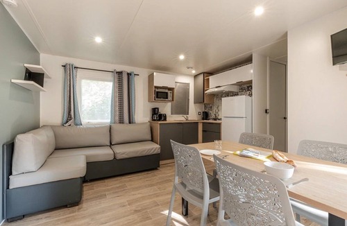 Concourson-sur-Layon House | Camping 4 étoiles - Piscine - ccbgaga