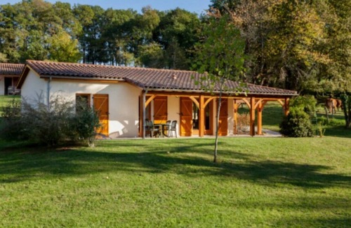 Gourdon House | Camping 5 étoiles - Piscine - ccbefcc